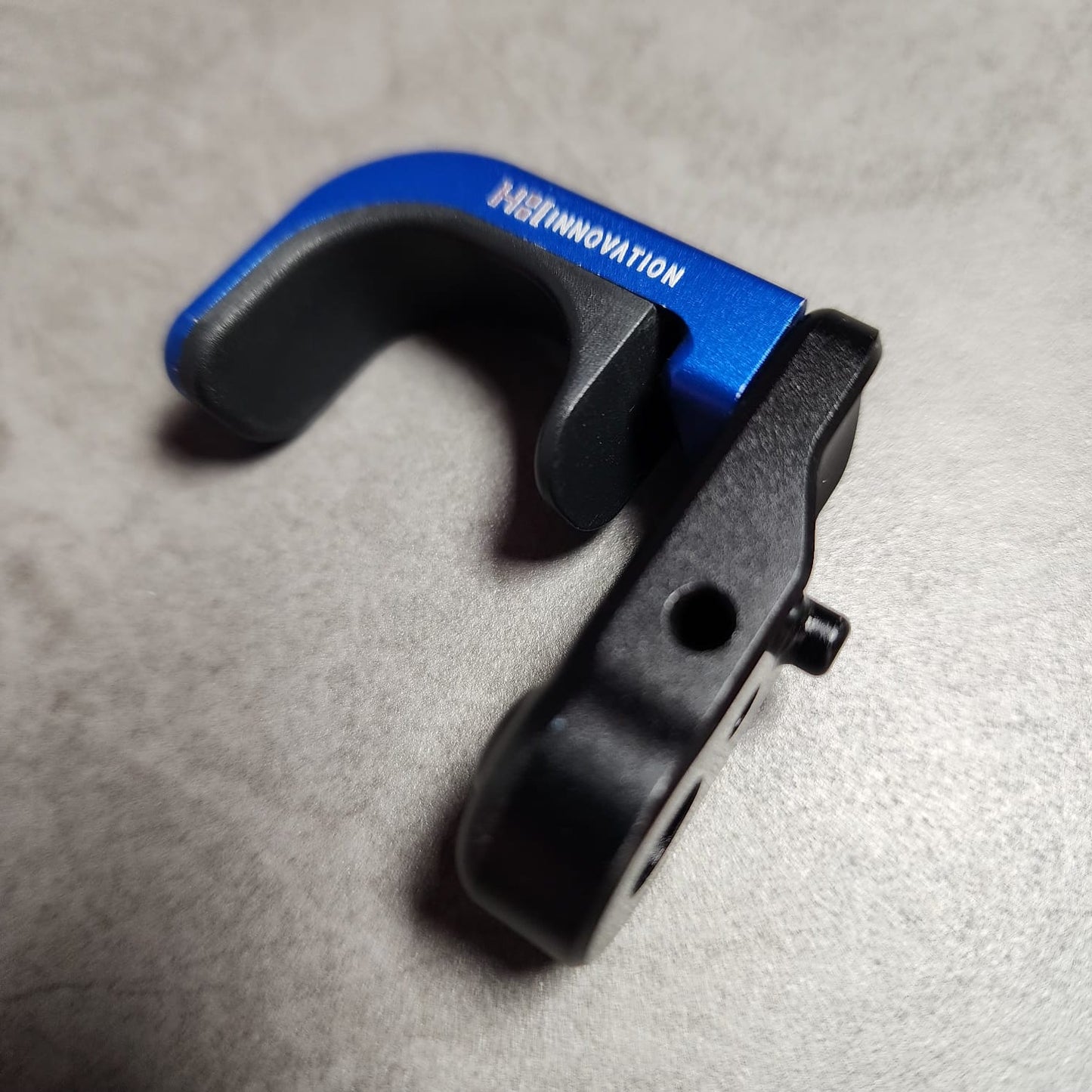 HH DT ADJUSTABLE E HOOK