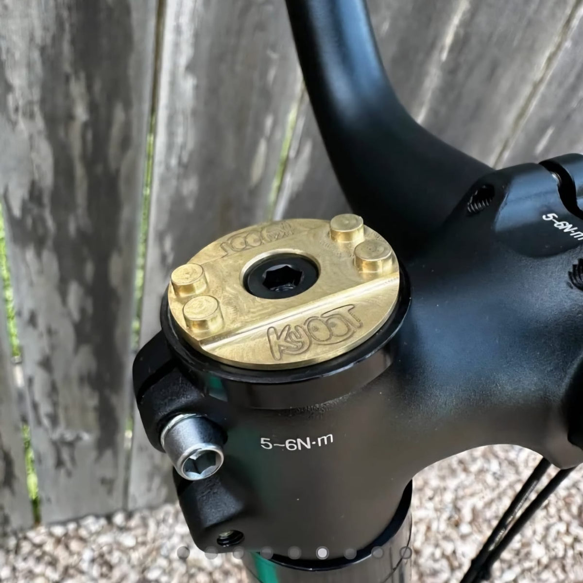 BRICK BUDDY COMPRESSION TOPCAP