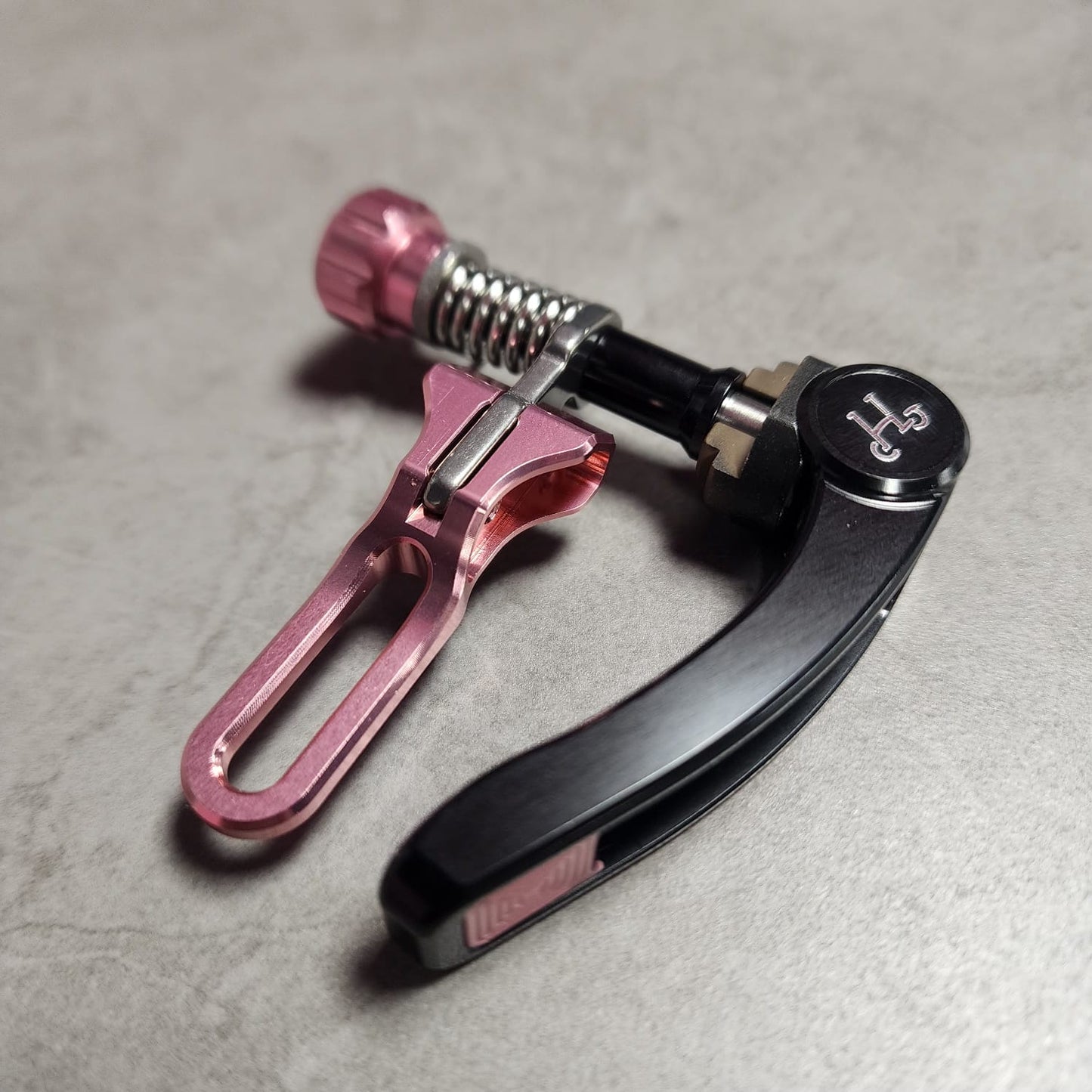 HH DT SEATPOST CLAMP A/C/P LINE