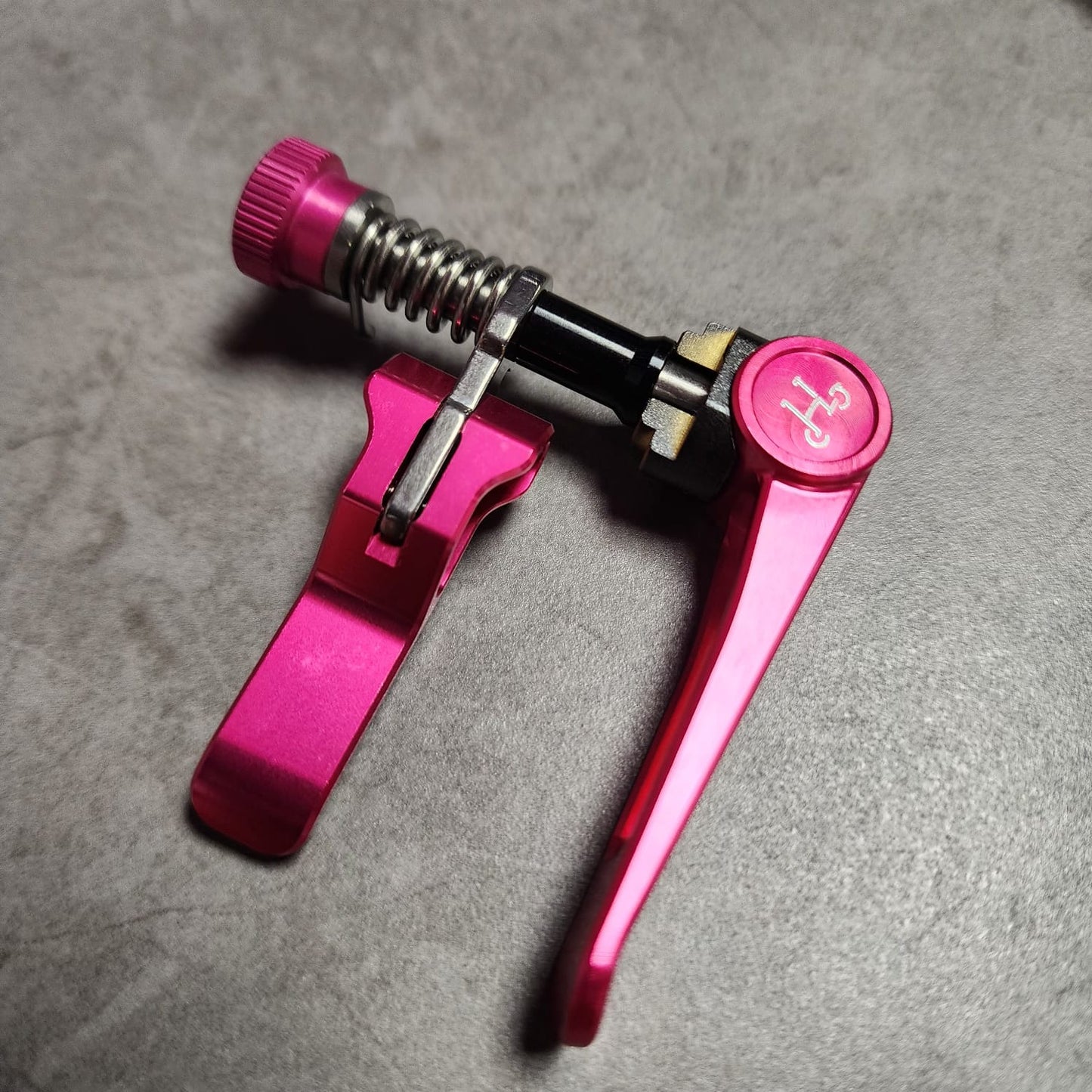 HH ID3 SEATPOST CLAMP A/C/P LINE