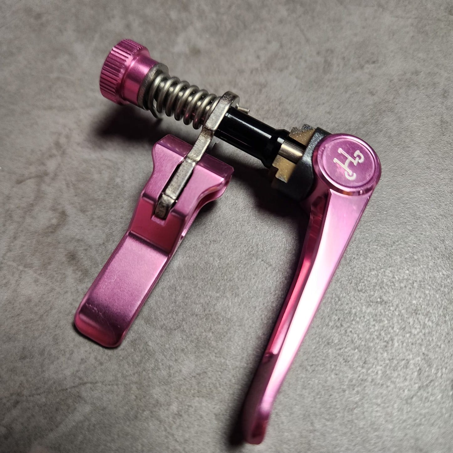 HH ID3 SEATPOST CLAMP A/C/P LINE