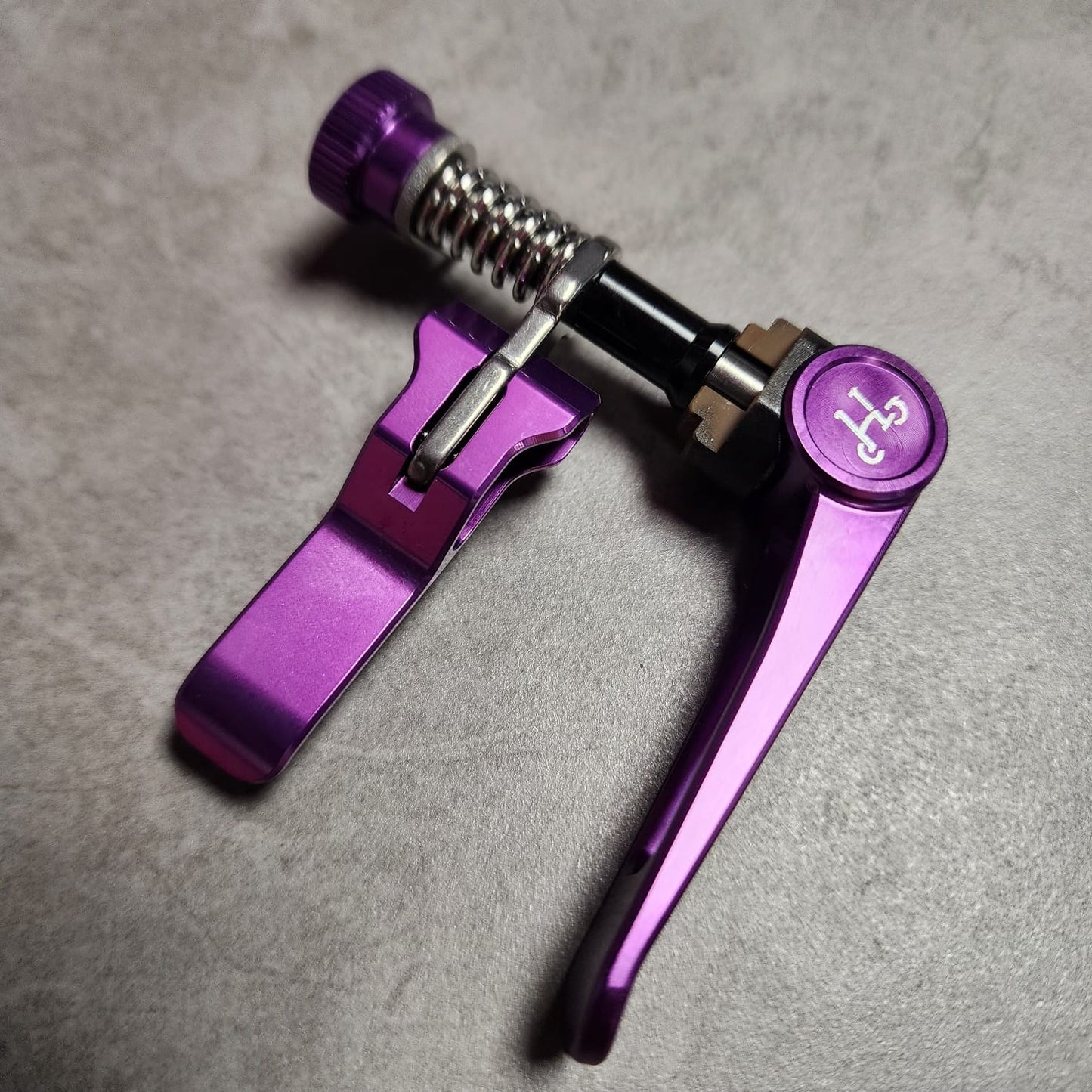 HH ID3 SEATPOST CLAMP A/C/P LINE