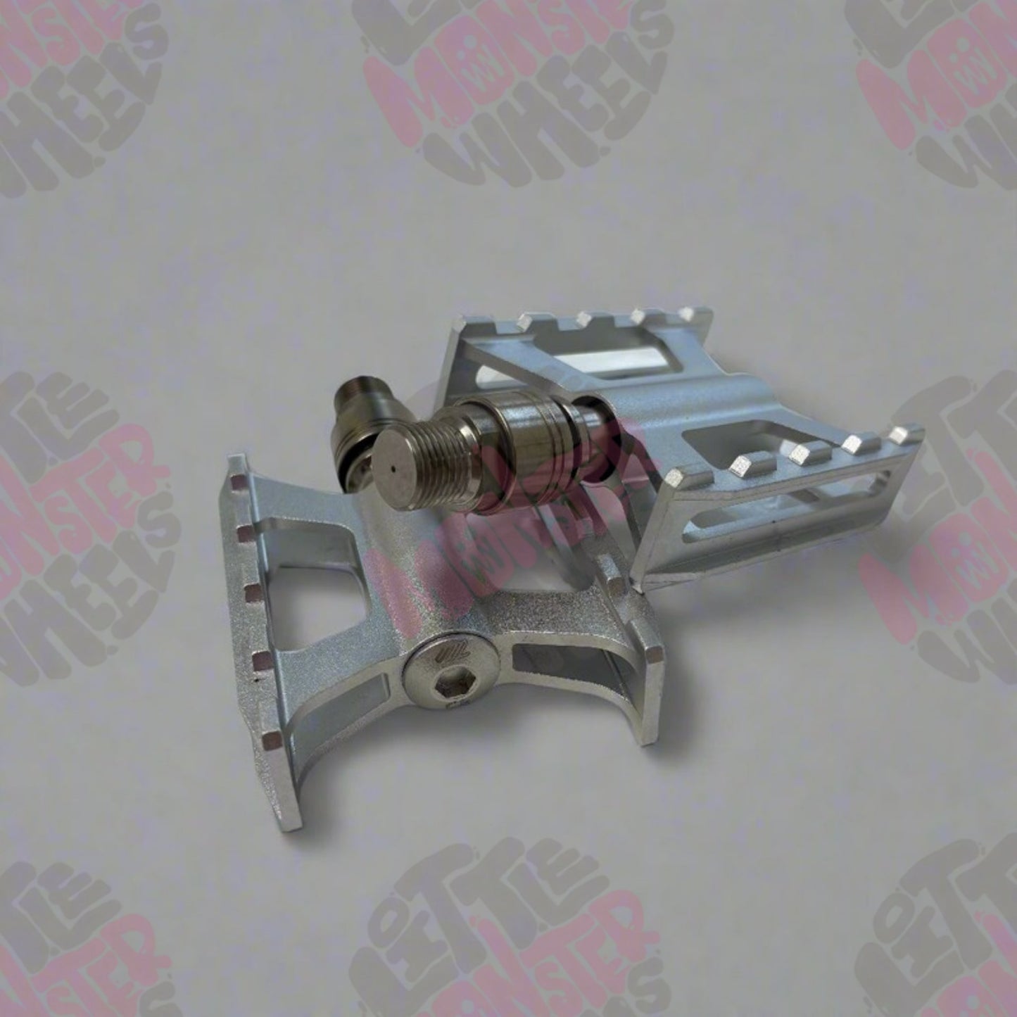 C82 DREAMS V2 LIGHTWEIGH PEDALS