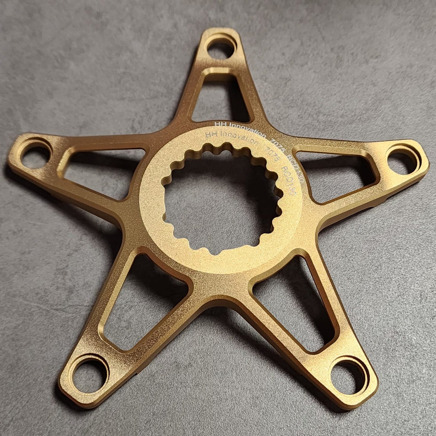 HH T LINE SPIDER