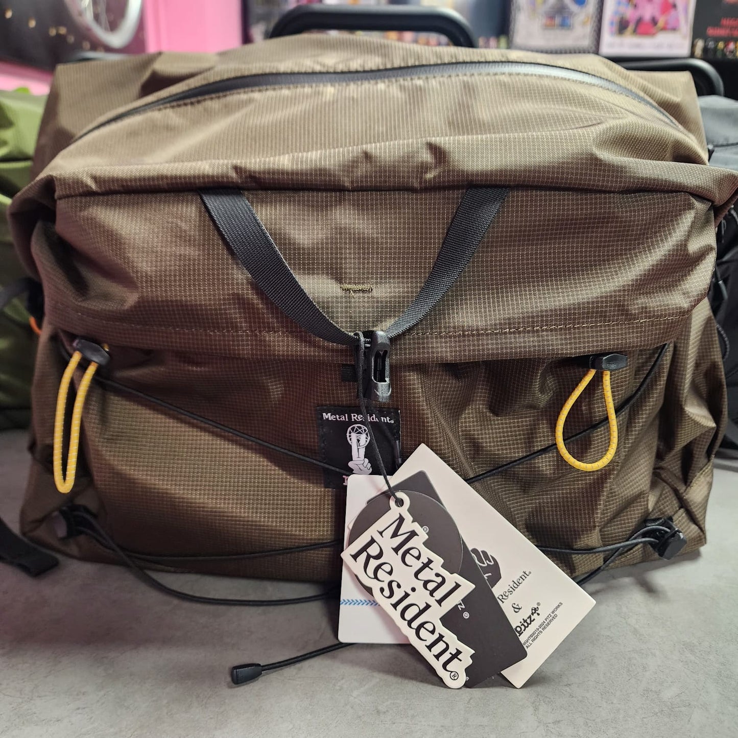 METAL RESIDENT x PITZ COMMUTER BAG 20L