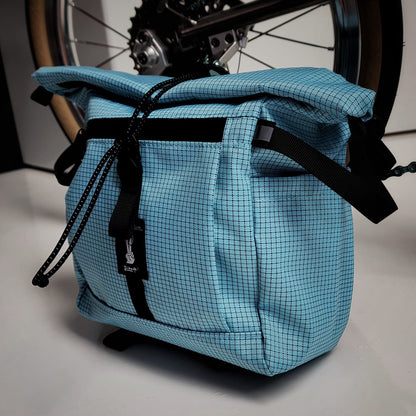 METAL RESIDENT x PITZ COMMUTER BAG 5L