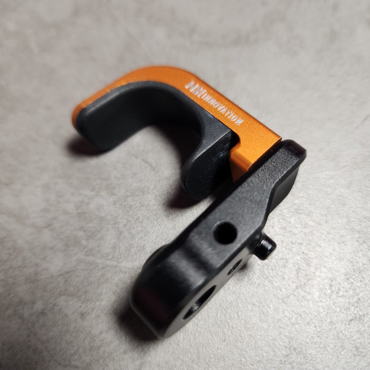 HH DT ADJUSTABLE E HOOK