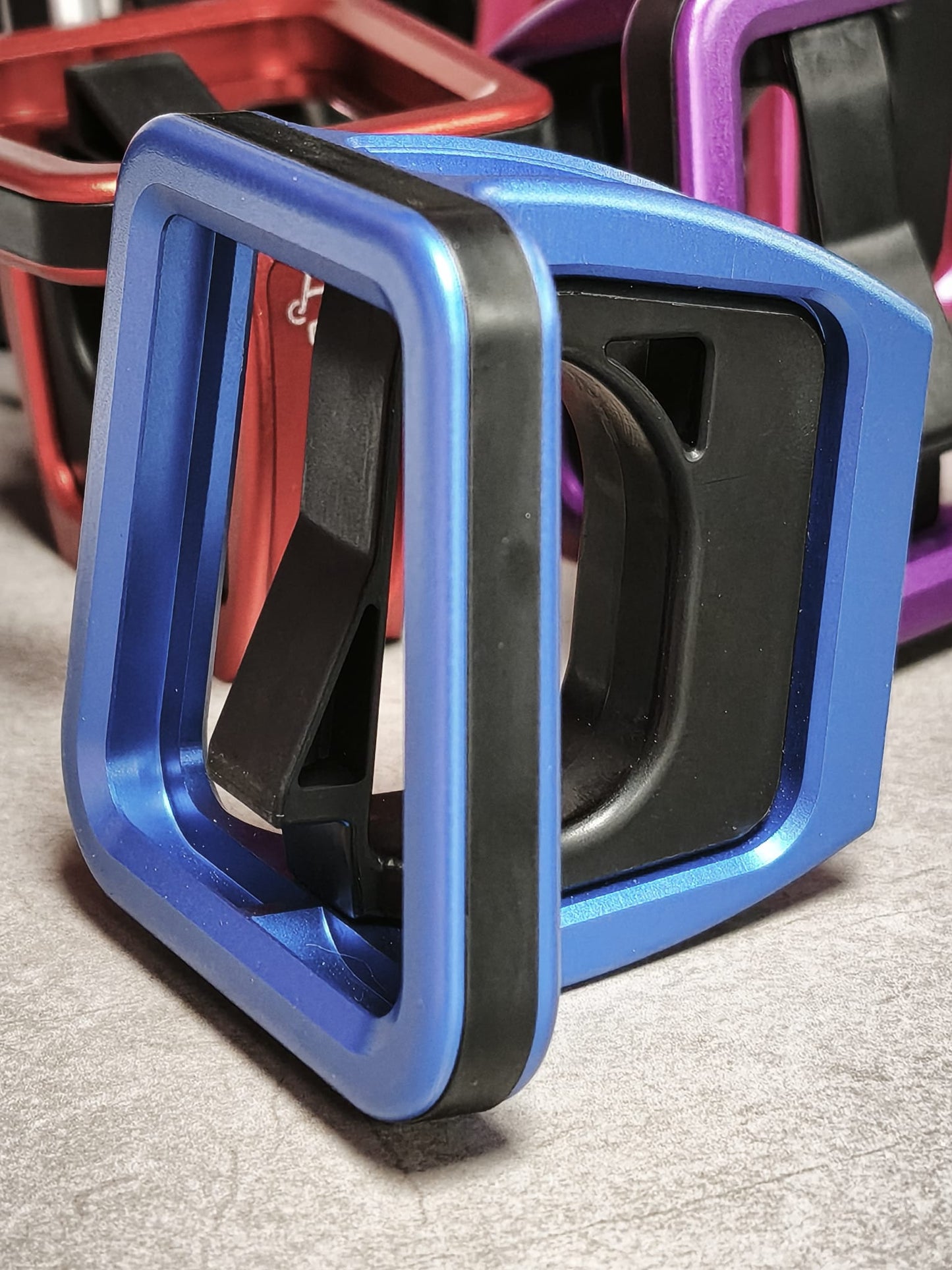 HH DT FRONT CARRIER BLOCK