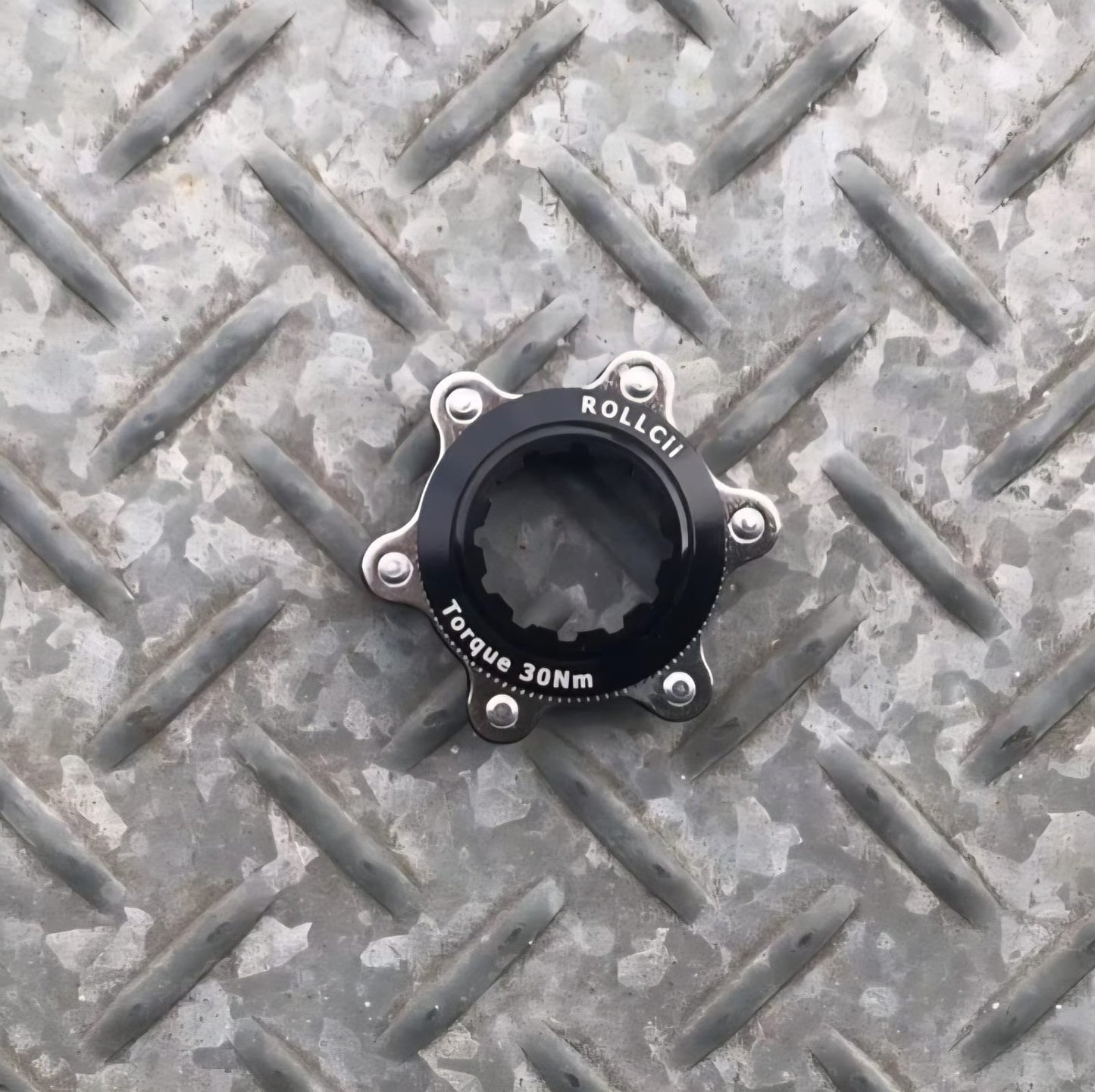 ROLLCII CENTER LOCK TO 6 BOLT ADAPTER