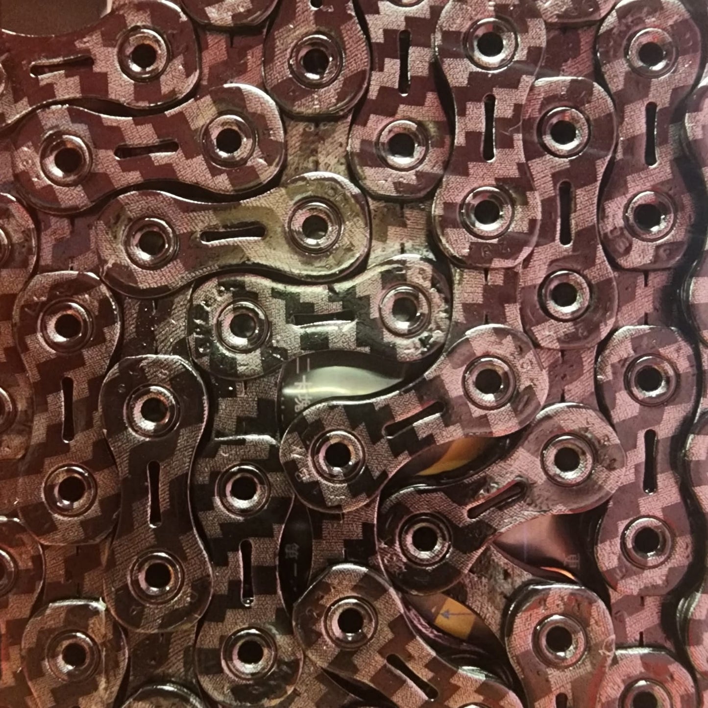 YBN CARBON FIBER TEXTURE SPEED CHAIN