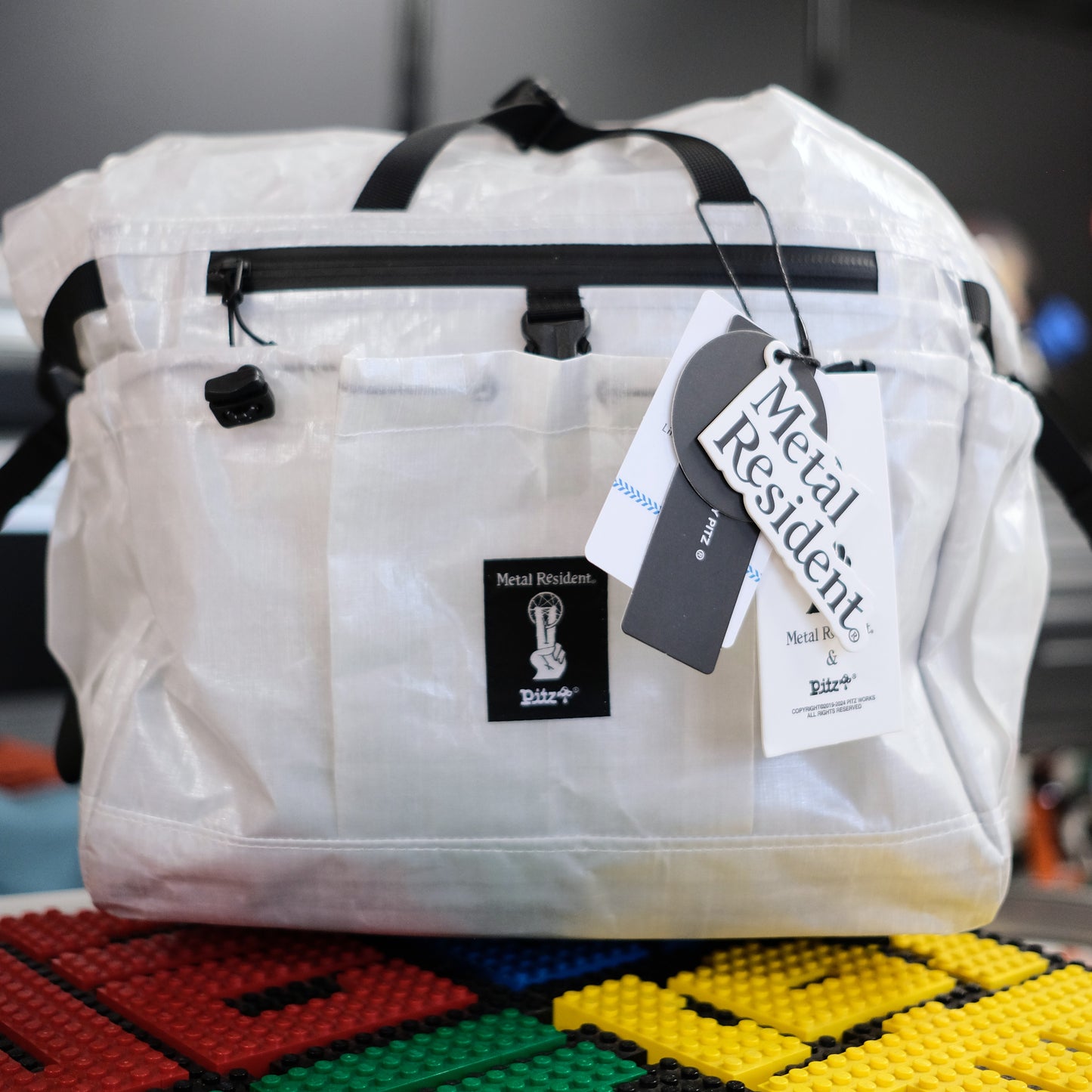 METAL RESIDENT x PITZ COMMUTER BAG 10L