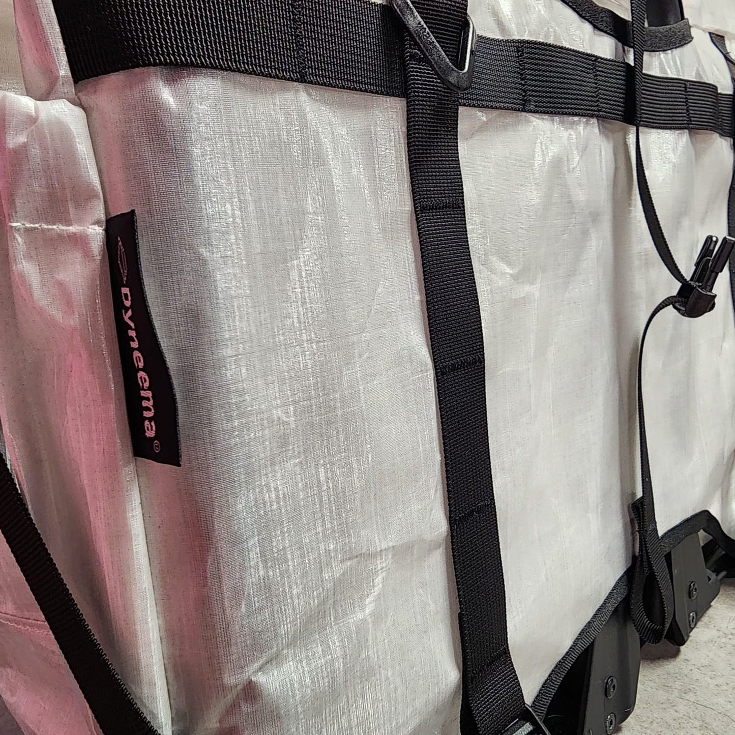 METAL RESIDENT x PITZ COMMUTER BAG 20L