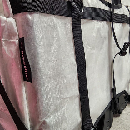 METAL RESIDENT x PITZ COMMUTER BAG 20L