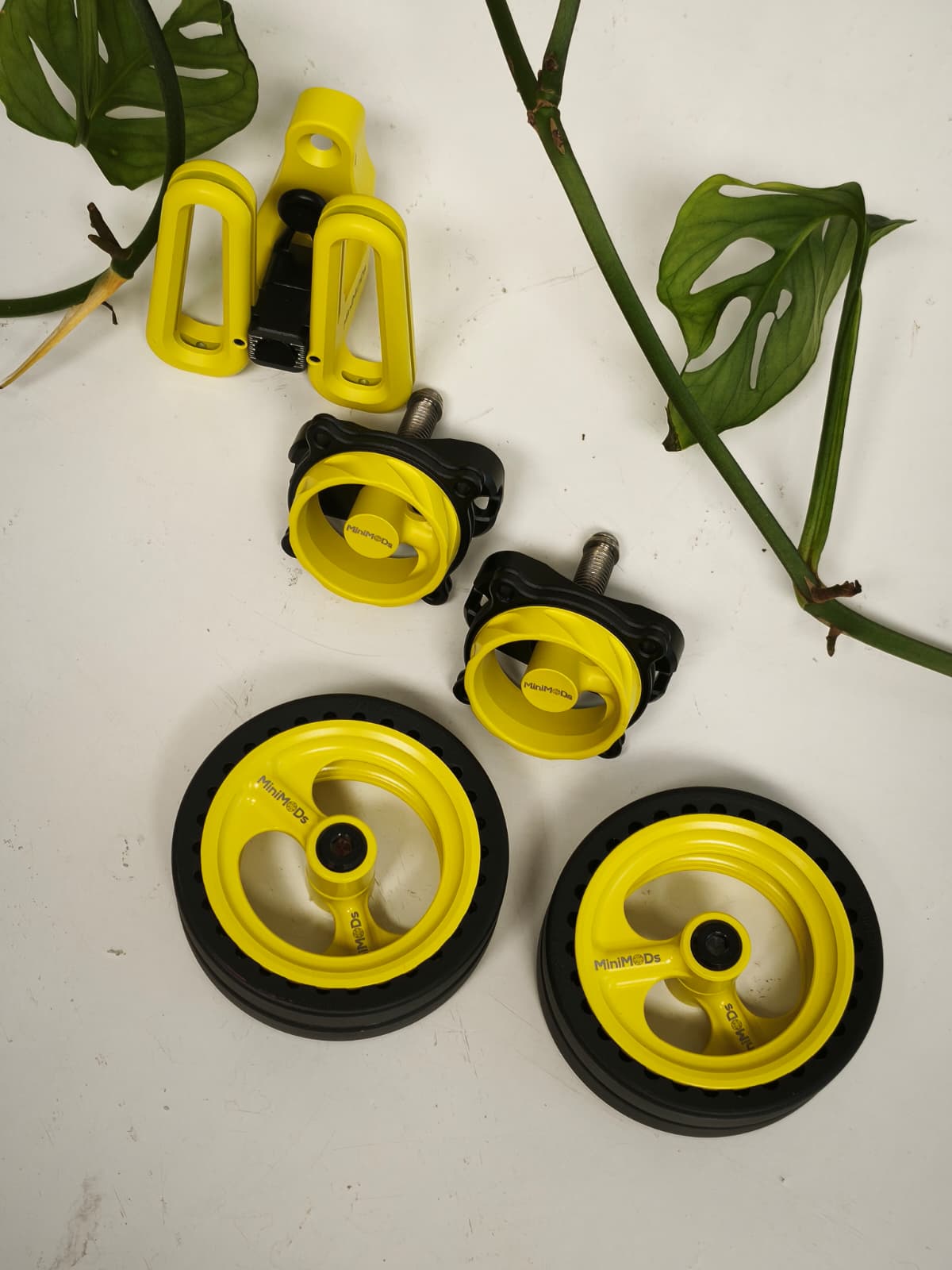 MINIMODS SPECIAL EDITION CERAKOTE YELLOW SET