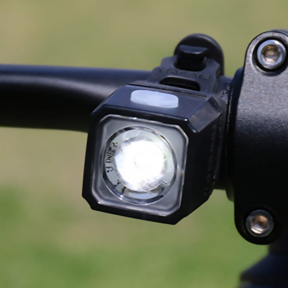CATEYE NANO F II TL-LD831-F