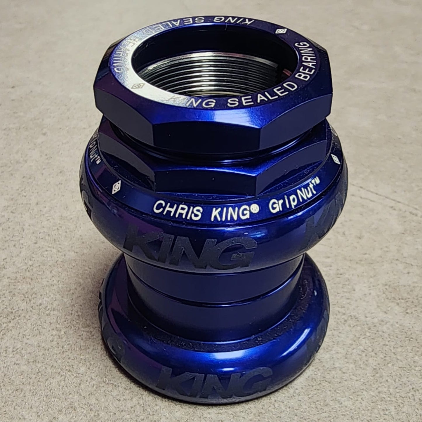 CHRIS KING GRIPNUT HEADSET 1-1/8 INCH (HEADSET FOR BROMPTON)