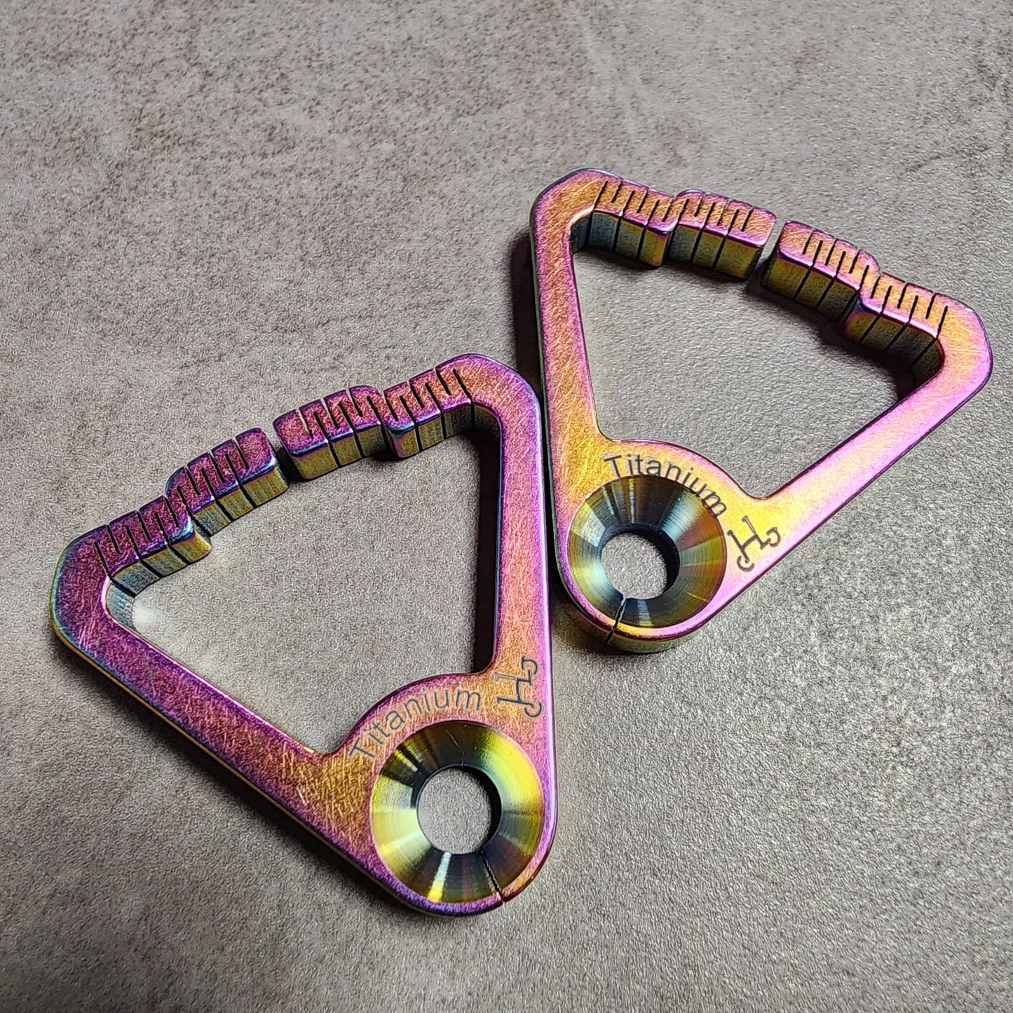 HH EZ STAND FIN TITANIUM