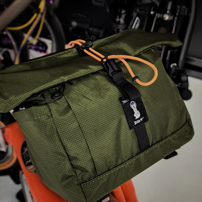 METAL RESIDENT x PITZ COMMUTER BAG 5L