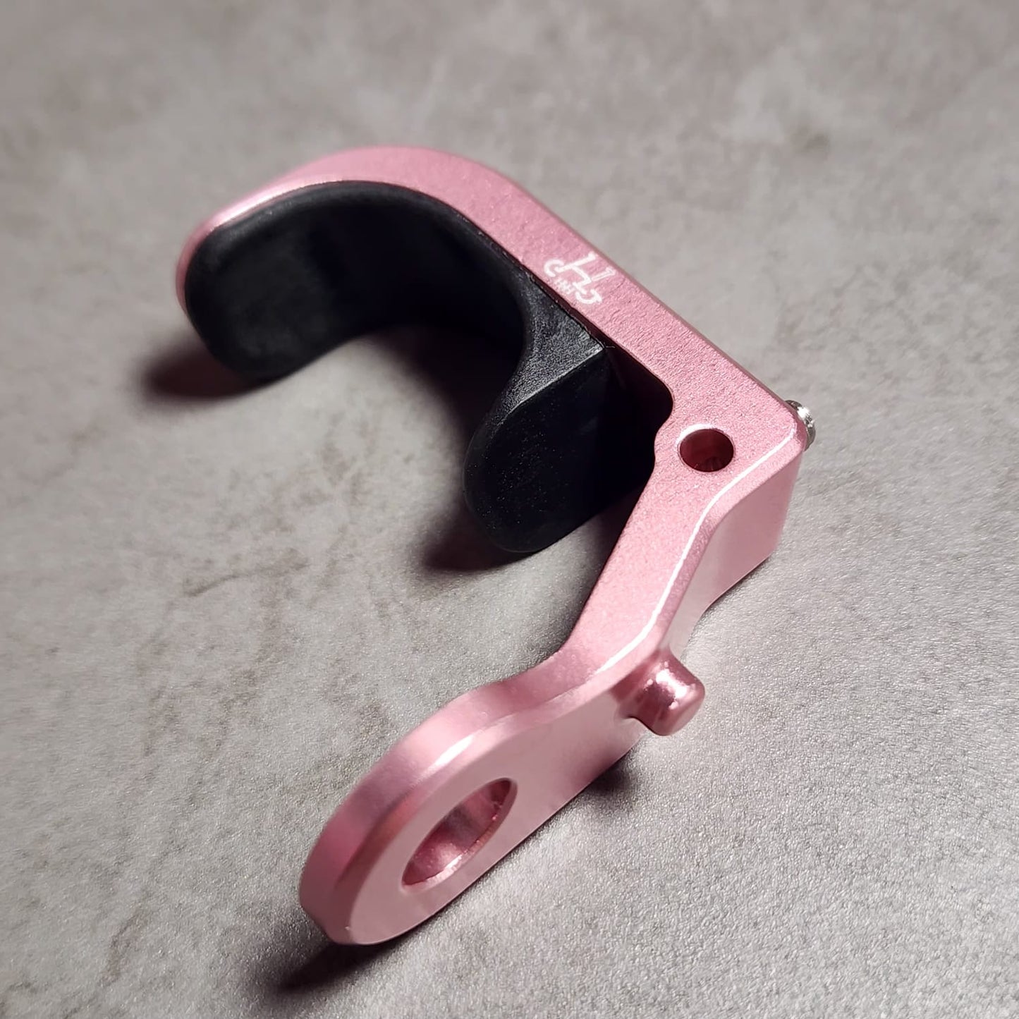 HH L HOOK WITH TITANIUM STAY