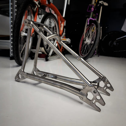 ZENITH TITANIUM BROMPTON TRIANGLE