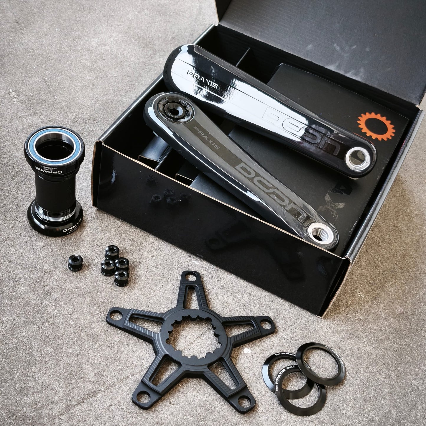 PRAXIS CARBON CRANKARM UPGRADE PACKAGE