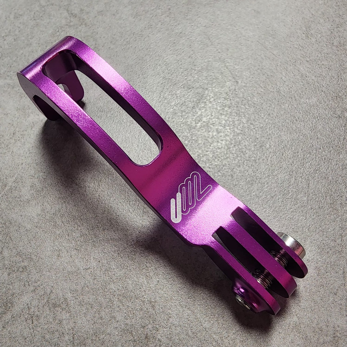 C82 LIGHT MOUNT HOLDER