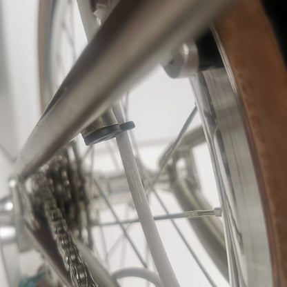 HH REAR CABLE HOLDER