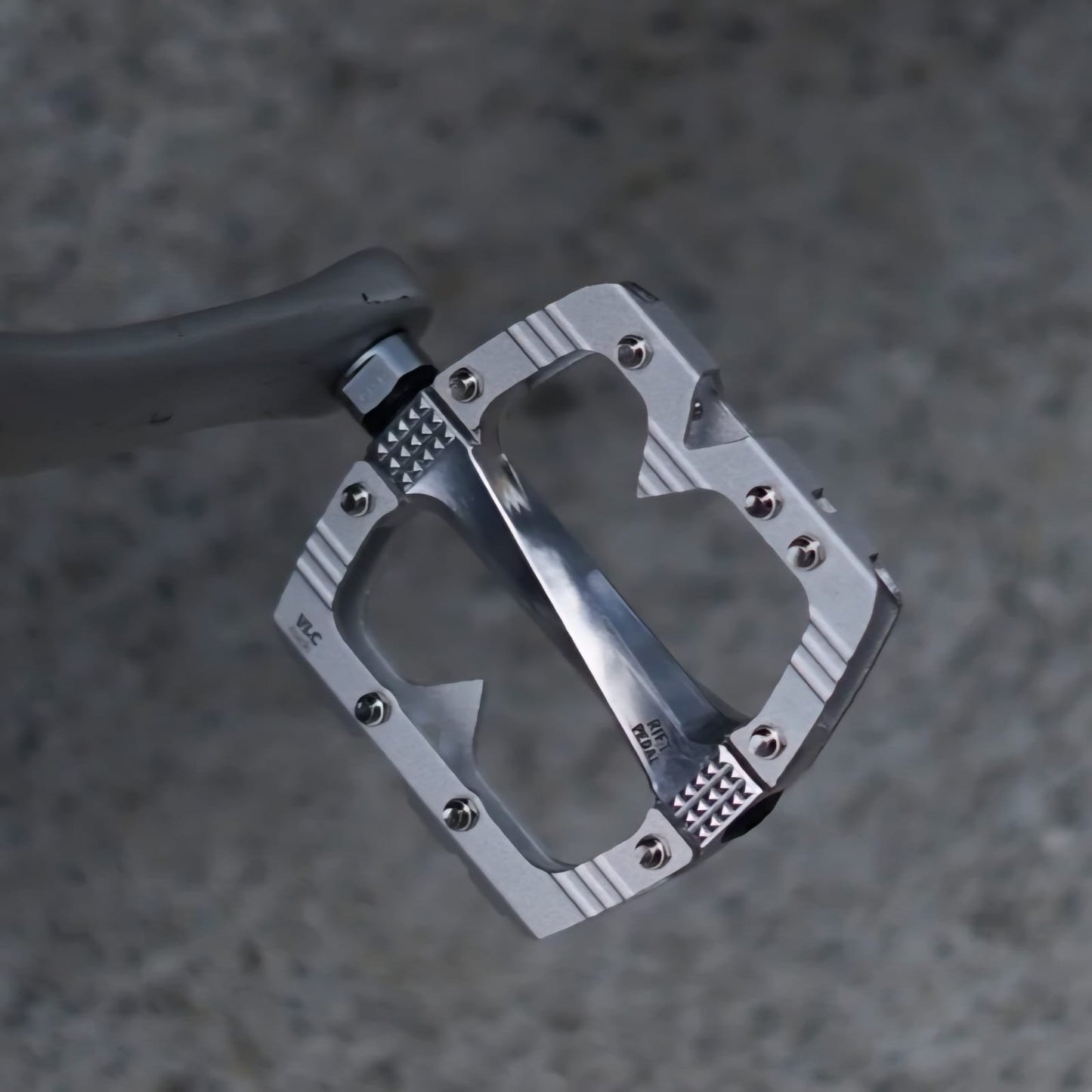 VELOCI VLC MADE RIFT PEDAL
