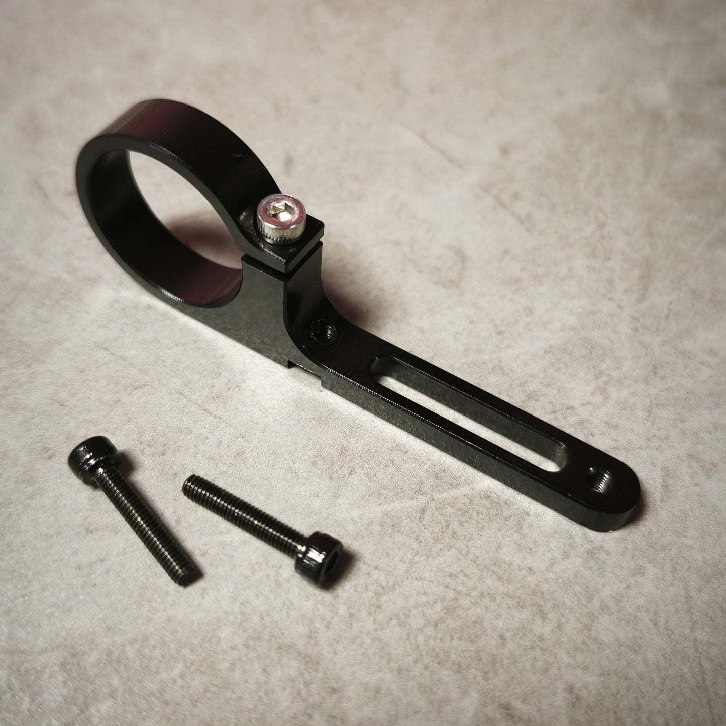 C82 SHIFTER ADAPTER