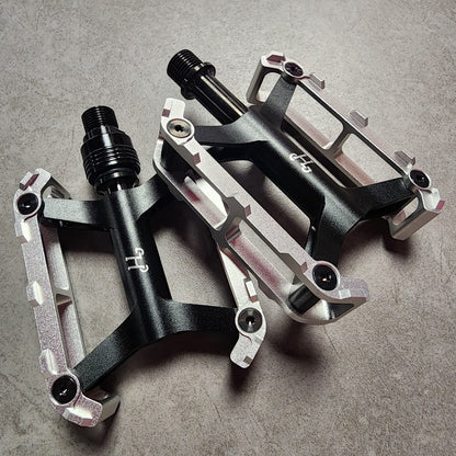 HH DT PEDALS (LARGE)