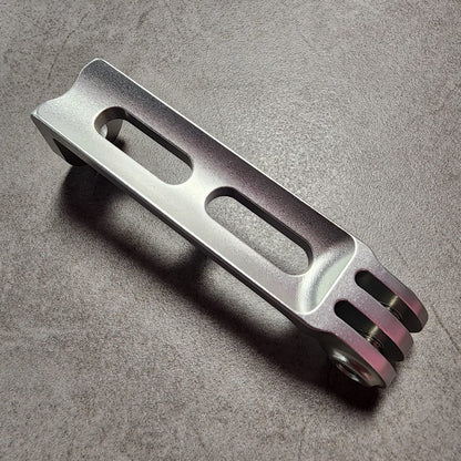 C82 LIGHT HOLDER (COMPATIBLE WITH EEBRAKE)