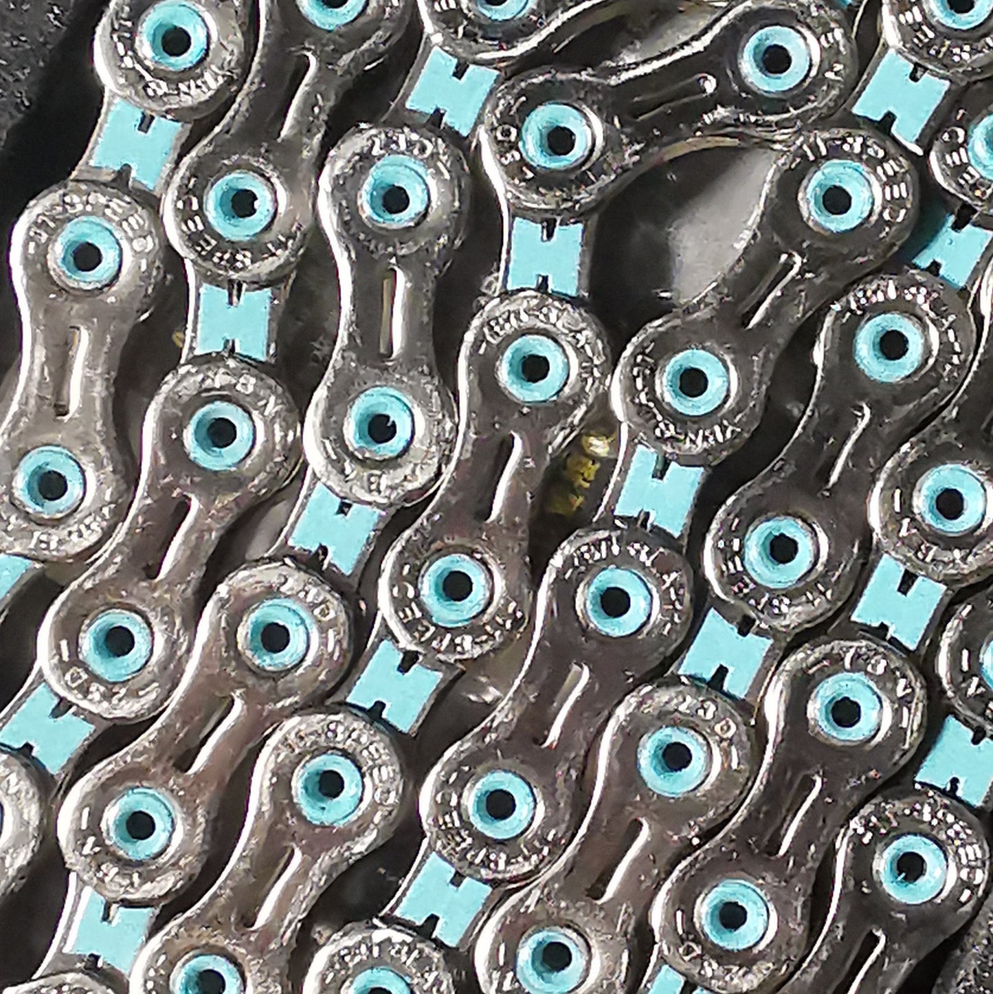 YBN SLA110 SILVER SPEED CHAIN - COLOUR SERIES