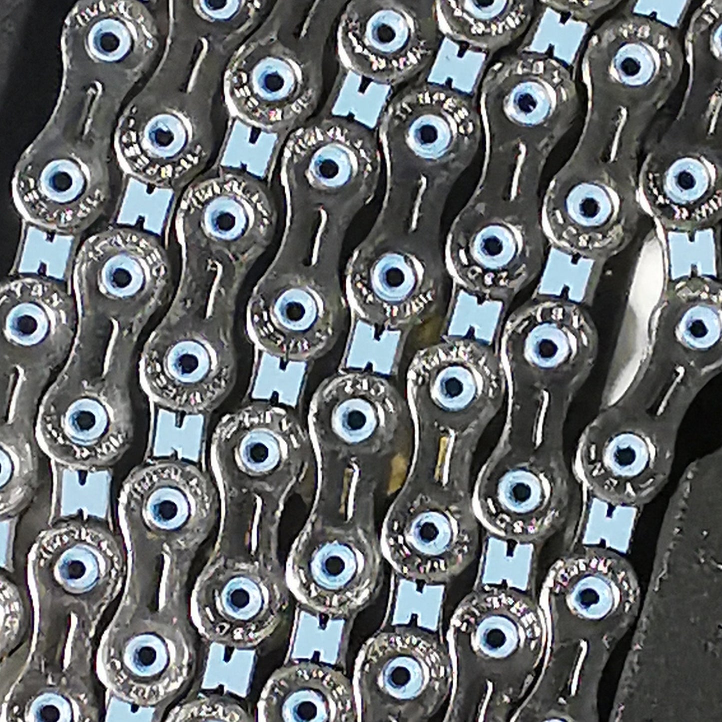 YBN SLA110 SILVER SPEED CHAIN - COLOUR SERIES