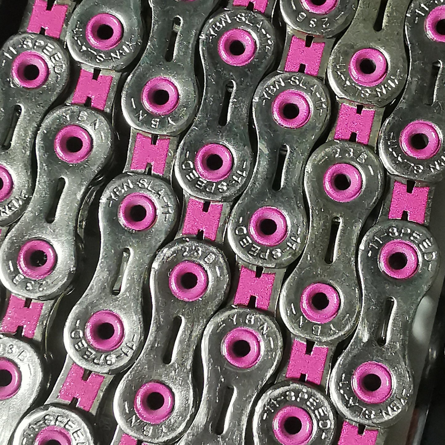 YBN SLA110 SILVER SPEED CHAIN - COLOUR SERIES