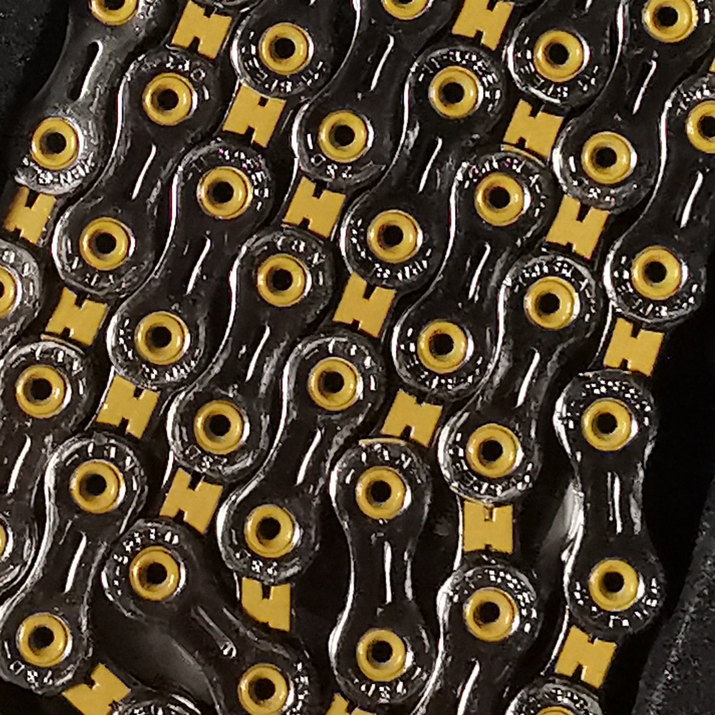 YBN SLA110 SILVER SPEED CHAIN - COLOUR SERIES