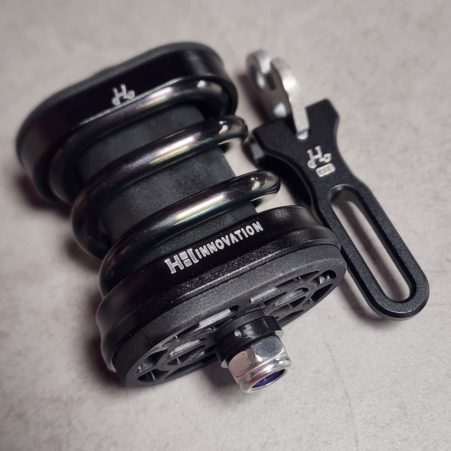 HH DT SPRING SUSPENSION BLOCK