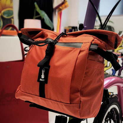 METAL RESIDENT x PITZ COMMUTER BAG 5L