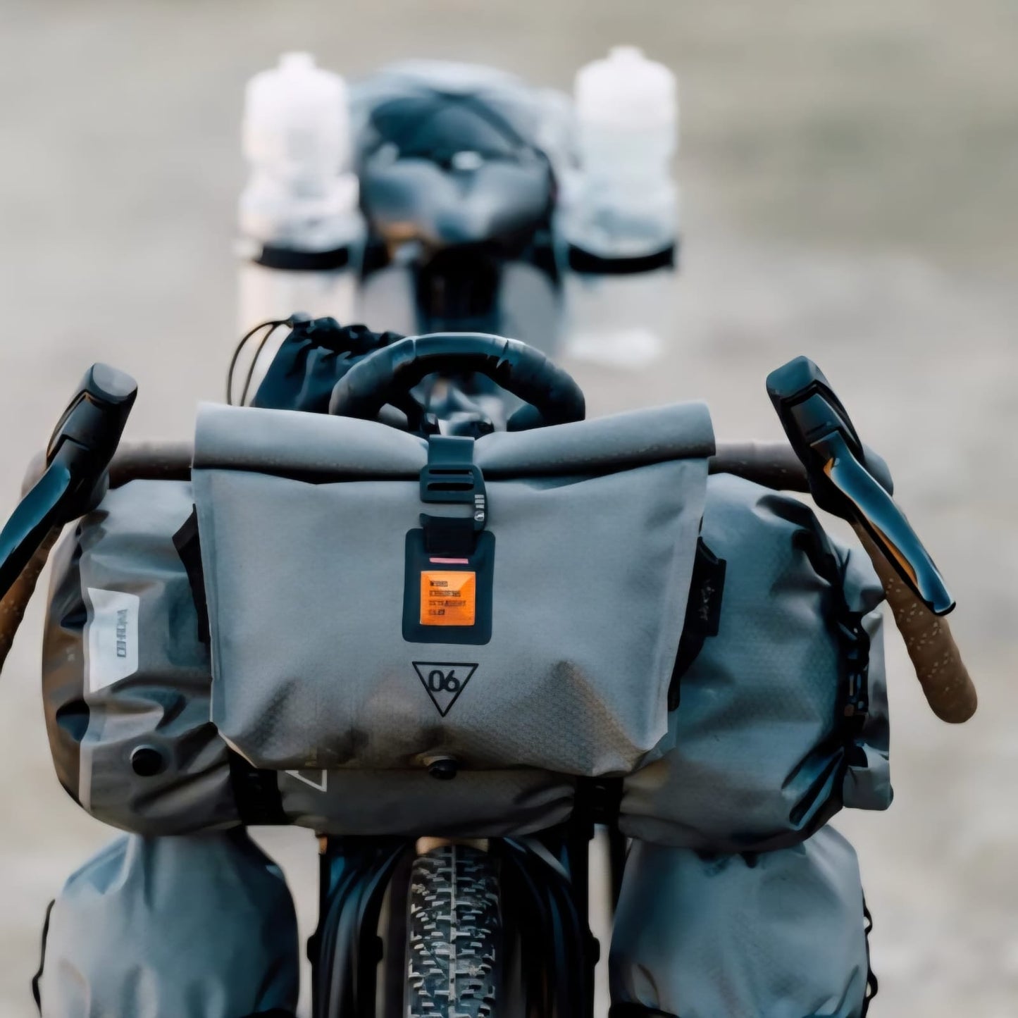 WOHO XTOURING ACCESSORY HANDLEBAR PACK DRY HONEYCOMB IRON GREY