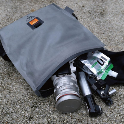 WOHO XTOURING ACCESSORY HANDLEBAR PACK DRY HONEYCOMB IRON GREY