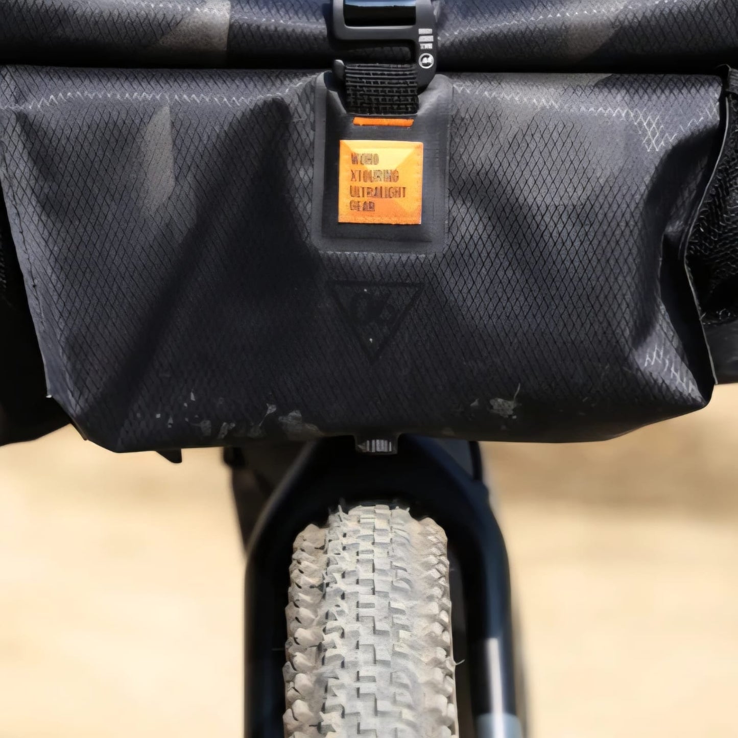 WOHO ACCESSORY HANDLEBAR PACK DRY CYBER-CAMO DIAMOND BLACK
