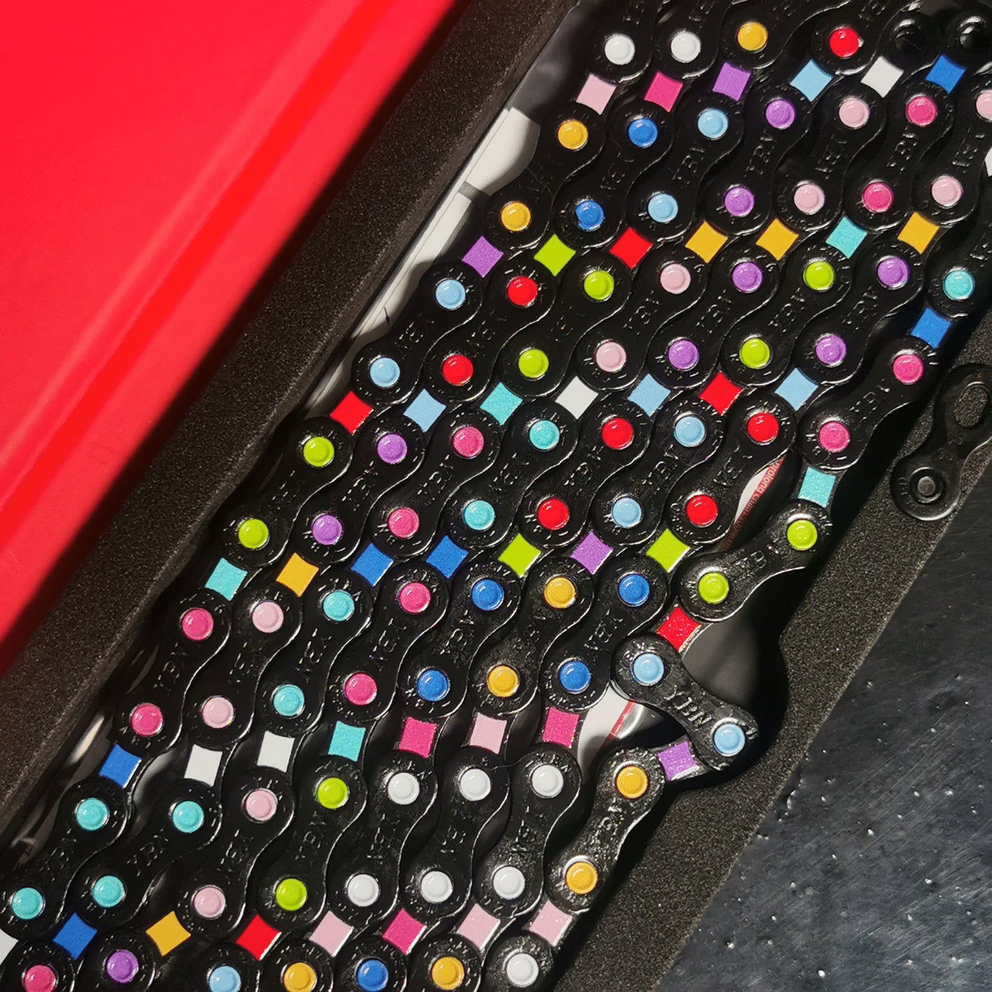 YBN 11 SPEED CHAIN - SPECIAL SERIES